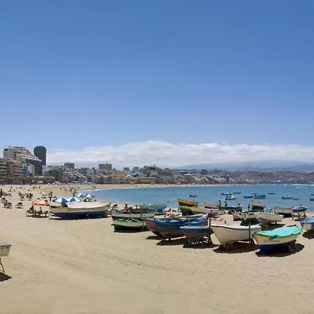 Eli Canteras-parking-airco By Canariasgetaway *